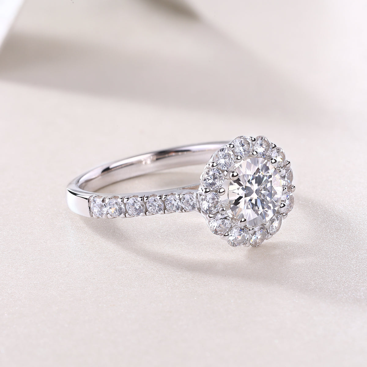 1Luxury Fashion Large Diamond Wedding Ring With Moissanite Silver Ring Prohibit Tk Sales