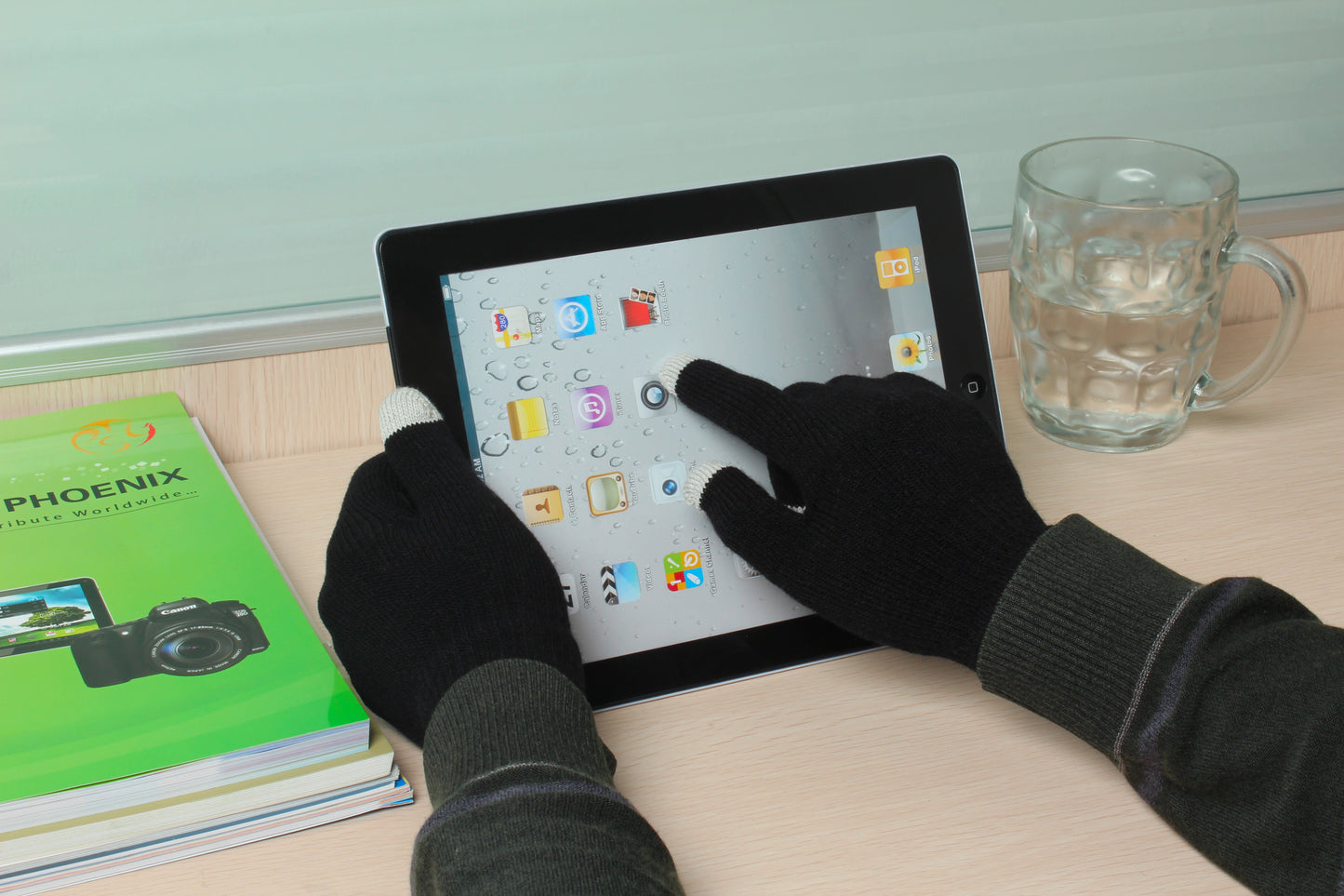 Unisex Touch Screen Gloves Full Finger Winter Warm Knitted Gloves For Warmth Running Cycling Camping Hiking
