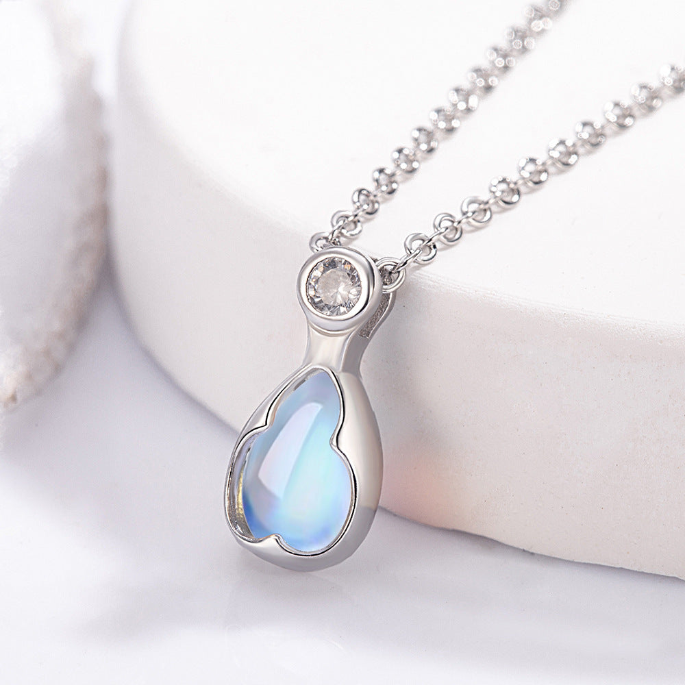 Simple And Stylish Teardrop-shaped Necklace For Women